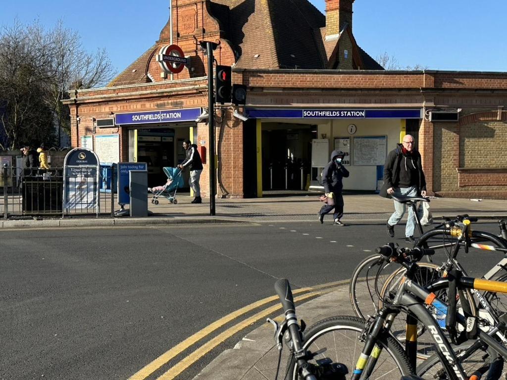 Wimbledon Studios London Eksteriør bilde